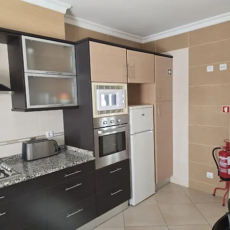 Moradia V4 A 1km Da Da Manta Rota Ferienhaus *